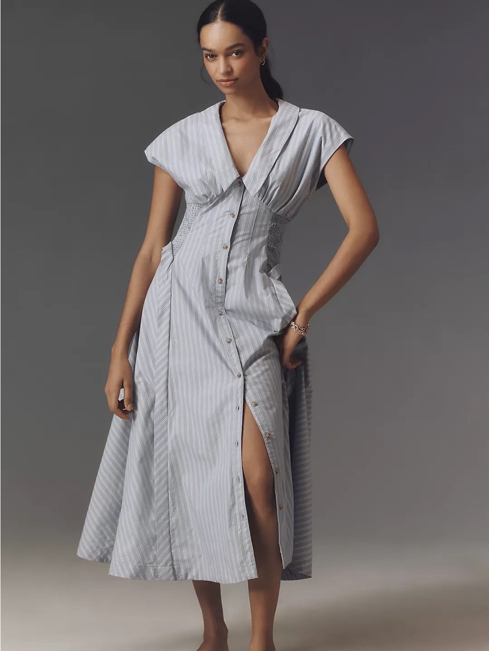 Anthropologie Short-Sleeve V-Neck Pleated Midi Dress Small